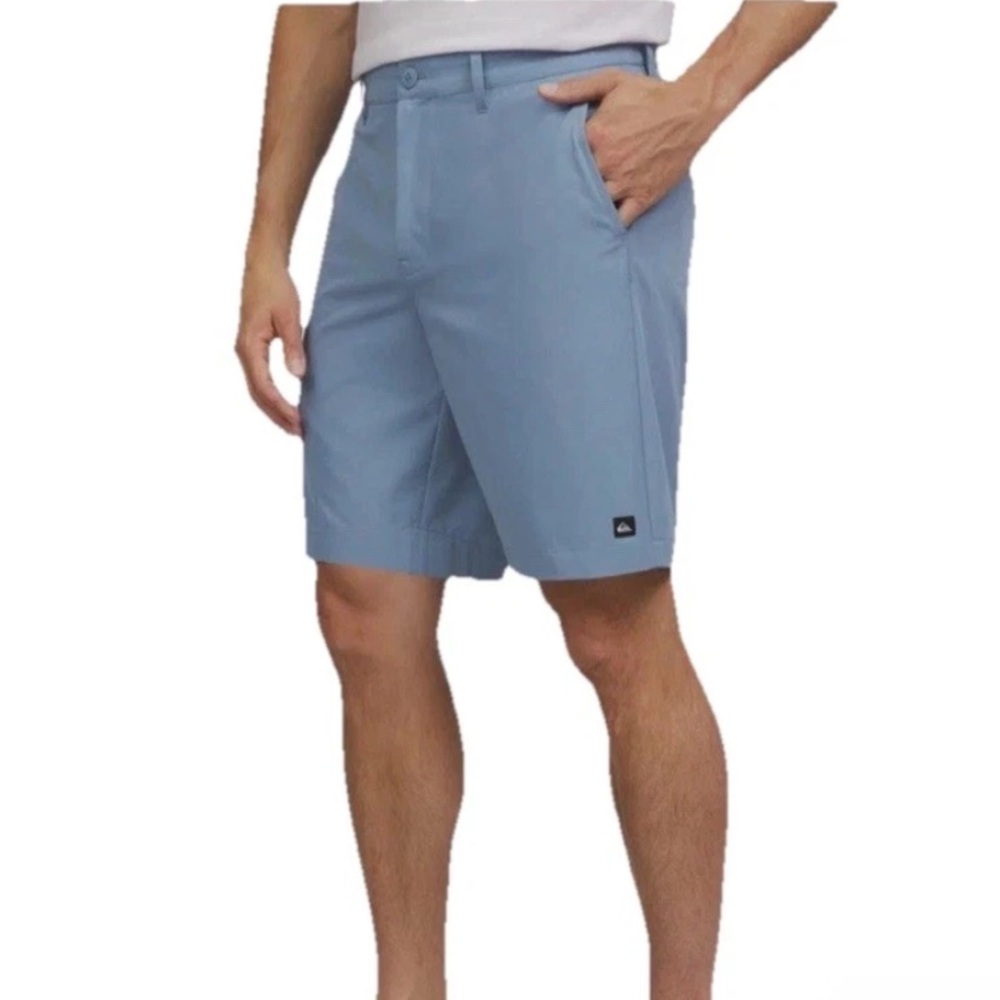 Quiksilver Stormy Blue Size 30 Men Flat Front Pockets Shorts New With Tags MWT
